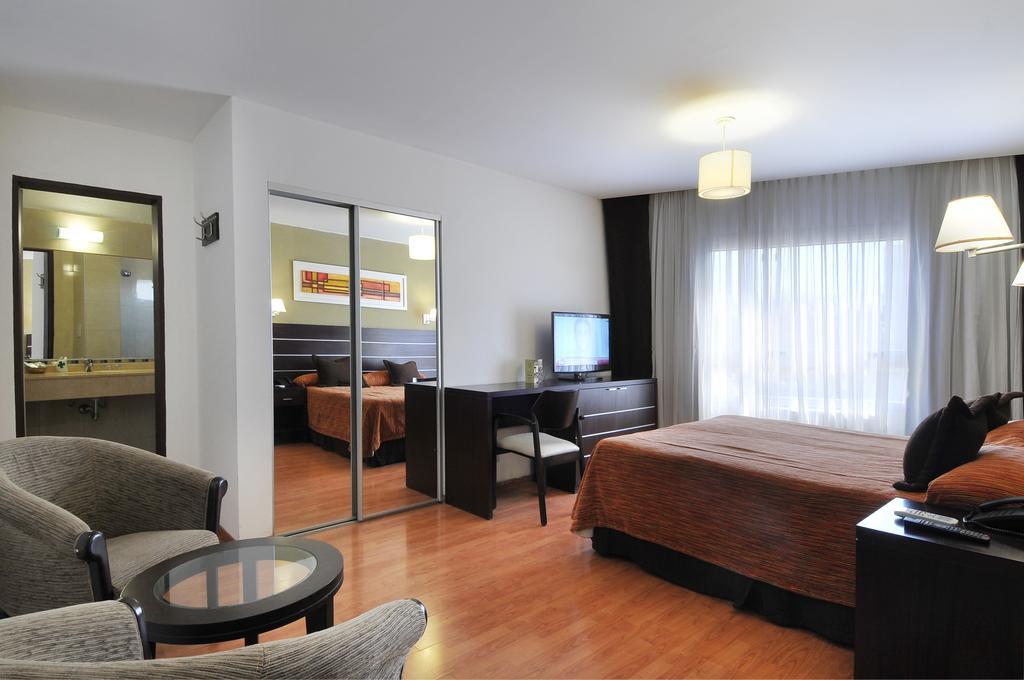 ויז'ה קרלוס פאס Los Sauces Hotel & Spa מראה חיצוני תמונה