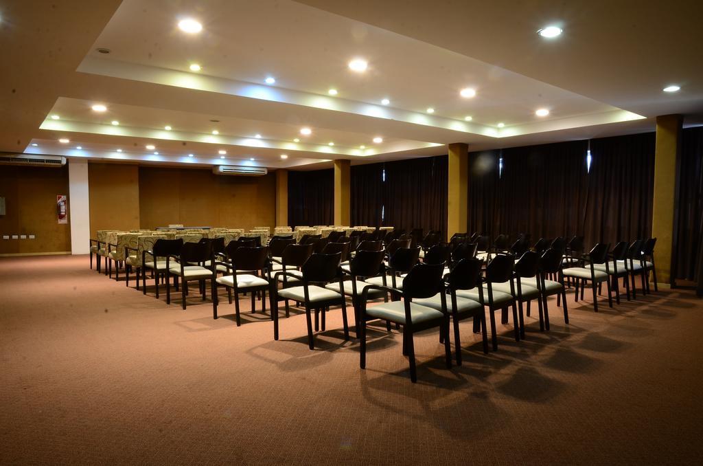 ויז'ה קרלוס פאס Los Sauces Hotel & Spa מראה חיצוני תמונה