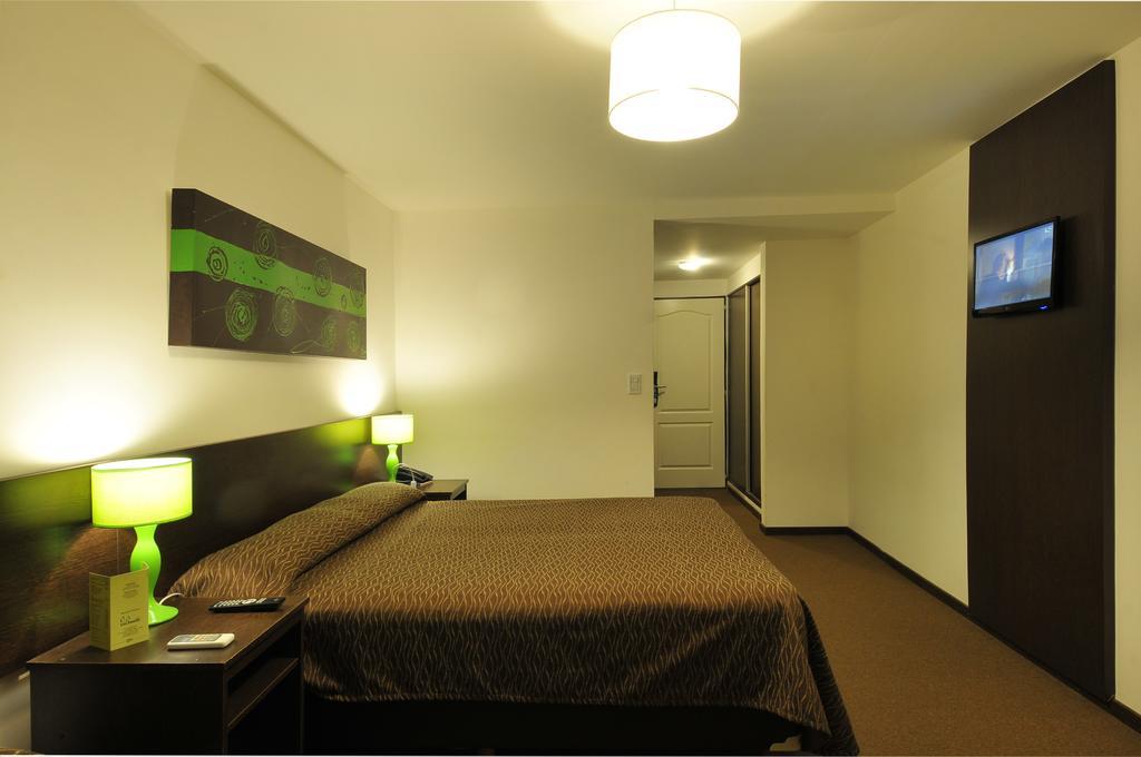 ויז'ה קרלוס פאס Los Sauces Hotel & Spa מראה חיצוני תמונה